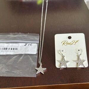 Rue27 Silver Star Necklace and Earring Set